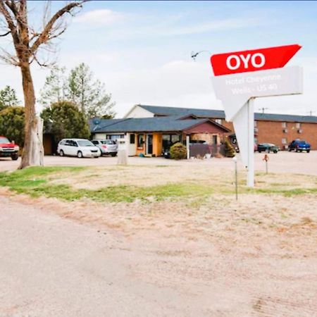 Oyo Hotel Cheyenne Wells - Us 40 Екстериор снимка