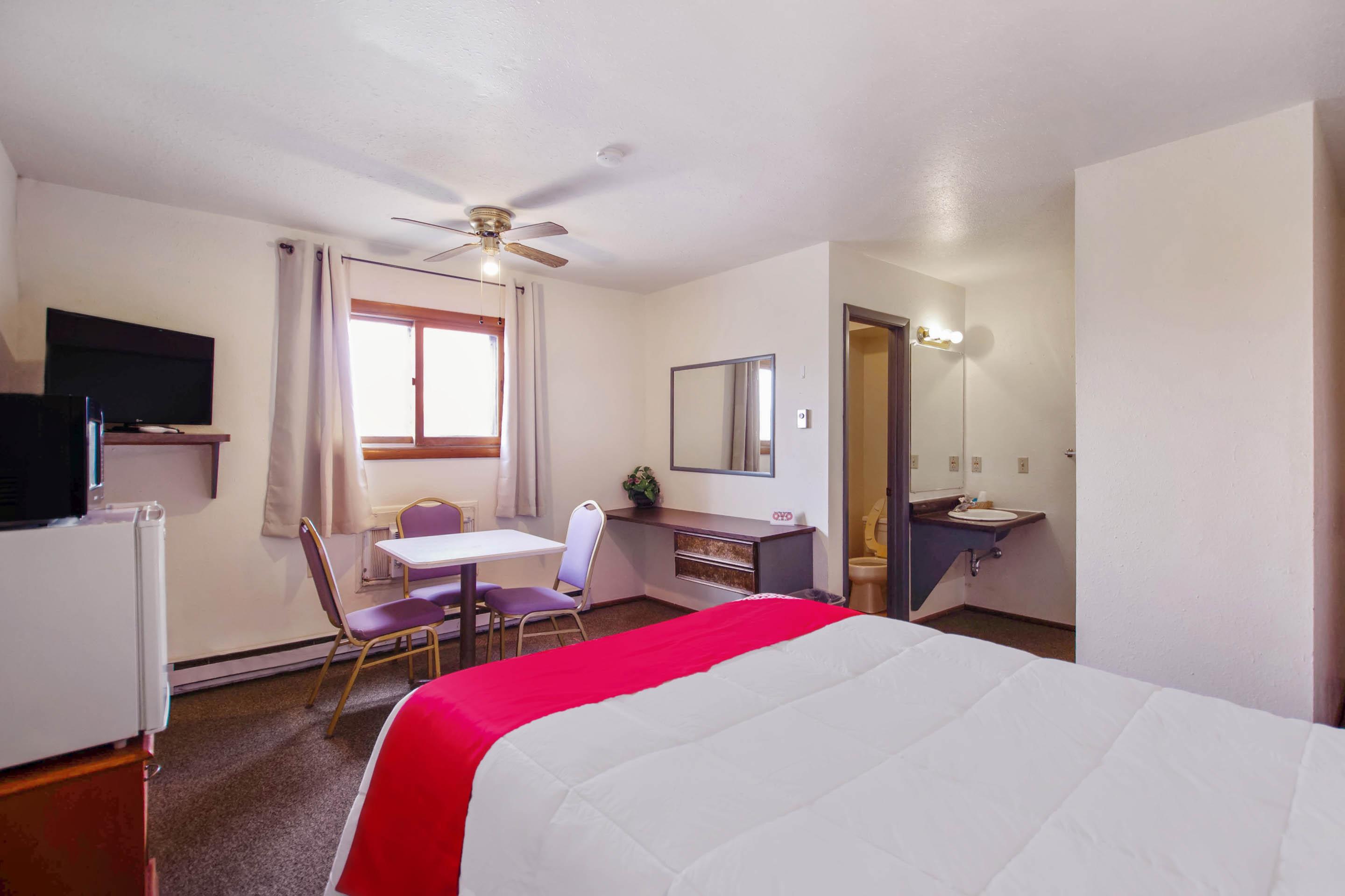 Oyo Hotel Cheyenne Wells - Us 40 Екстериор снимка