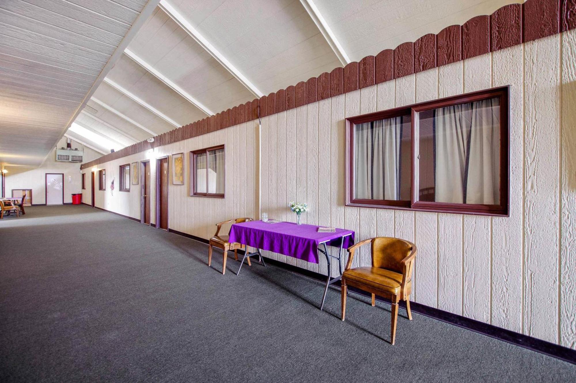 Oyo Hotel Cheyenne Wells - Us 40 Екстериор снимка